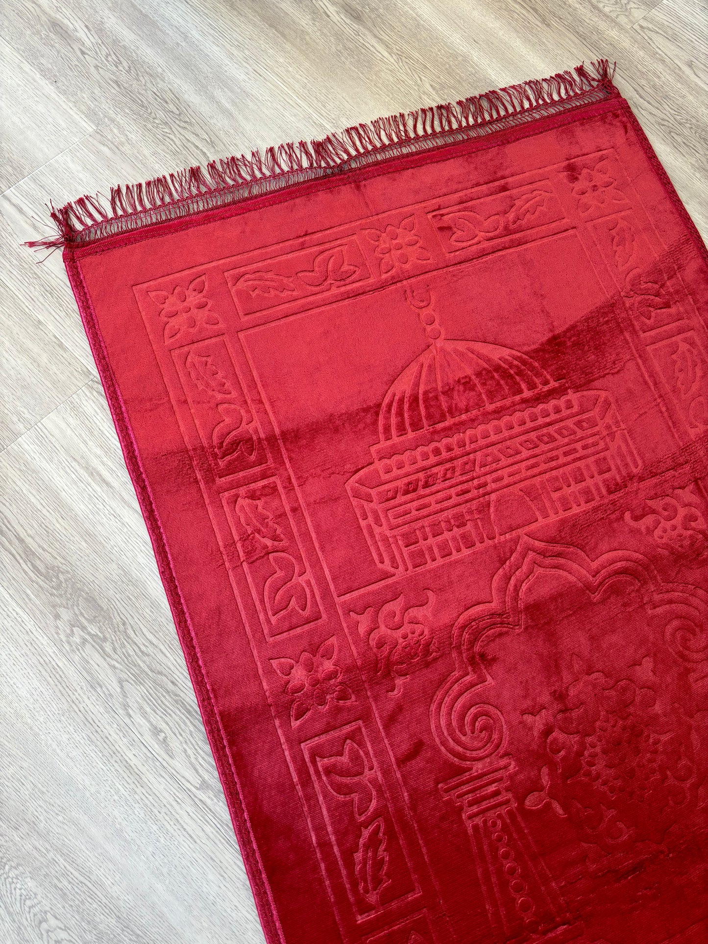 CLASSY prayer rug